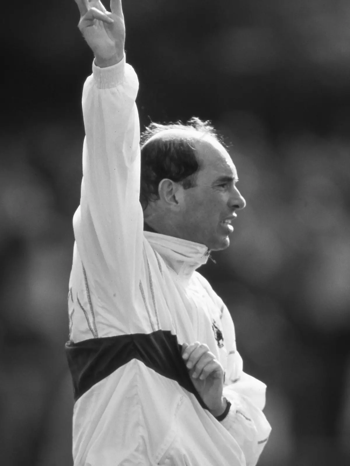 firo : 10.09.1994 Fußball: Fussball: Archivfotos , Archivfoto , Archivbilder , Archiv, DFB Pokal Viertelfinale , Saison 1994/1995 , 94/95 Fortuna Köln - VfL Bochum 2:1 nach Verlängerung Hannes Linßen , Trainer , von , Fortuna Köln