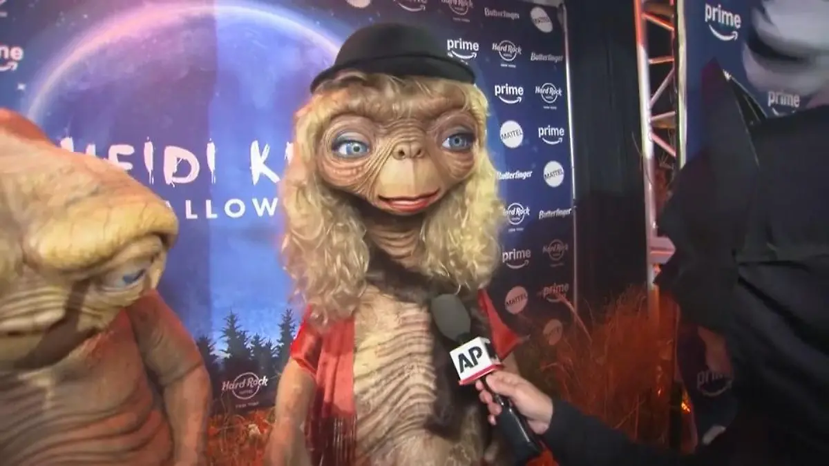 Zehn Punkte DAFÜR! Heidi Klum verrät ihr bestes Halloween-Kostüm Mit Hinweis auf Party-Look 2025