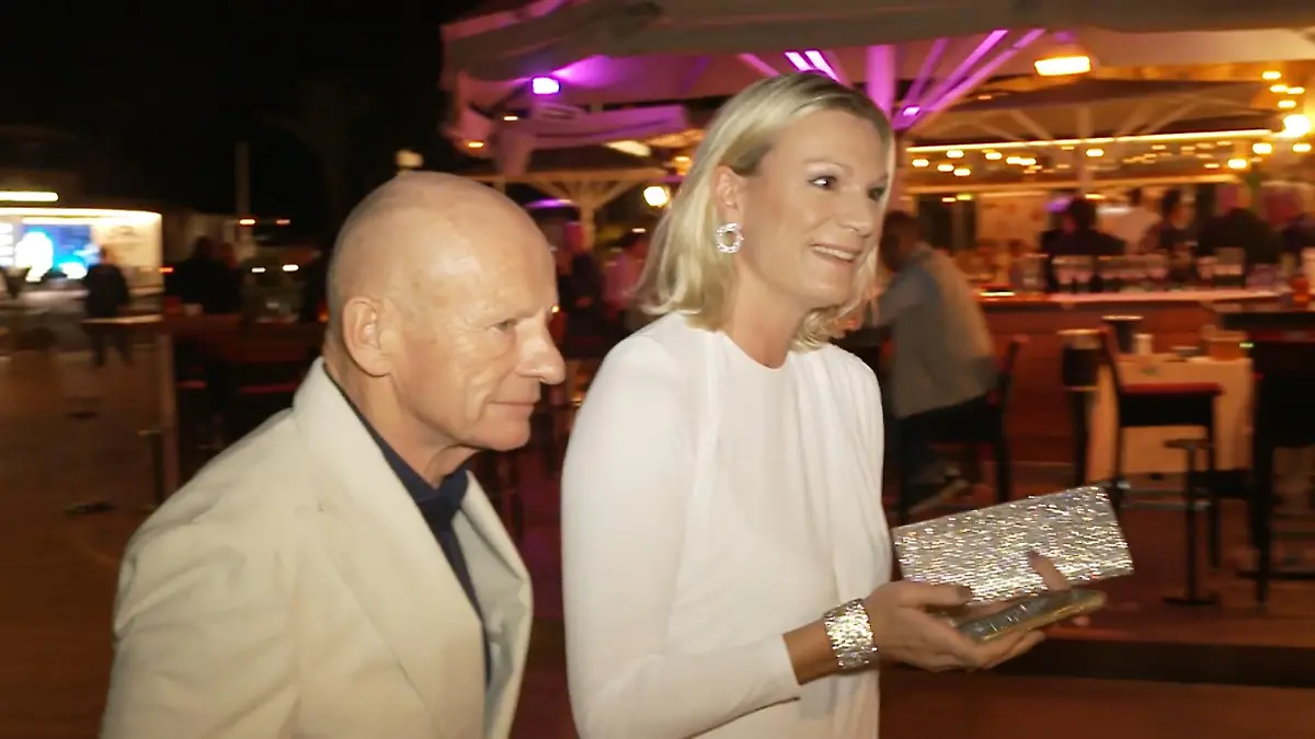 Ski-Legende Maria Hoefl-Riesch verknallt! DARUM funkt es so mit ihrem Kreuzfahrt-Manager Gemeinsam auf Mallorca