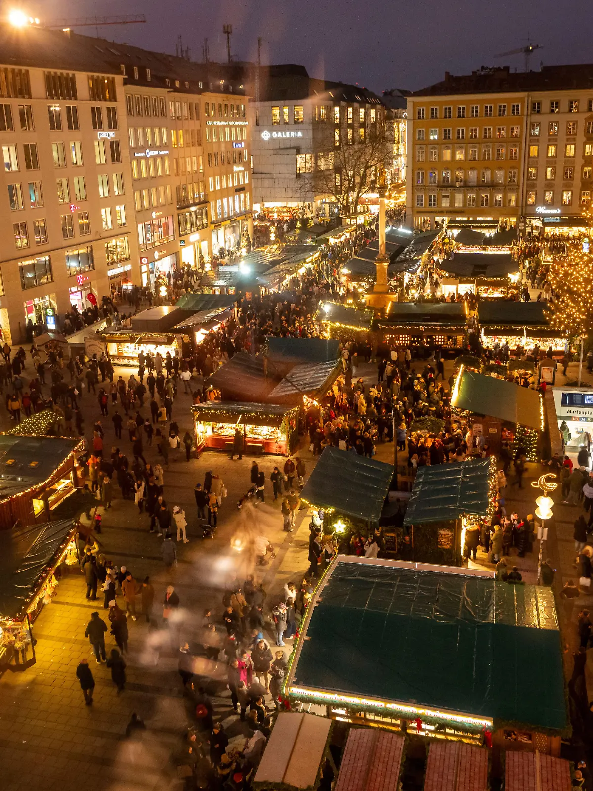 Christkindlmarkt am Marienplatz