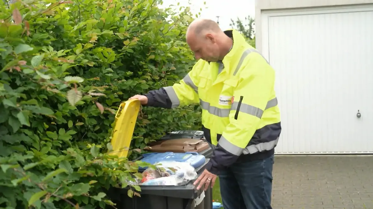 Reycycling-Experte klärt Irrtümer bei der Mülltrennung auf Welcher Abfall gehört in welche Mülltonne?