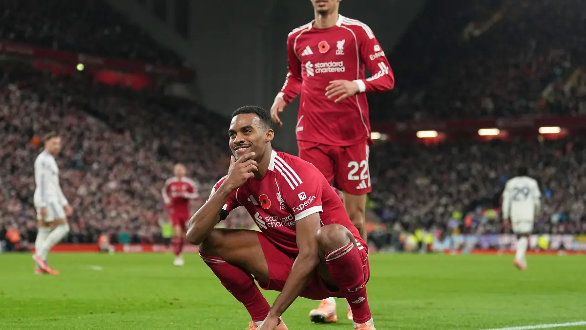 Ryan Gravenberch sorgte mit seinem Treffer gegen Aston Villa für große Erleichterung.