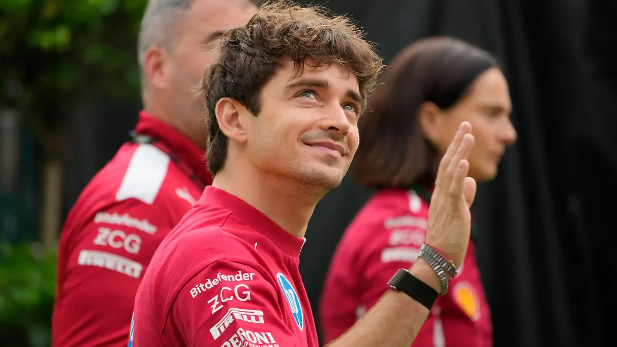 Ferrari-Star Charles Leclerc hatte erfreuliche private Nachrichten für seine Fans.