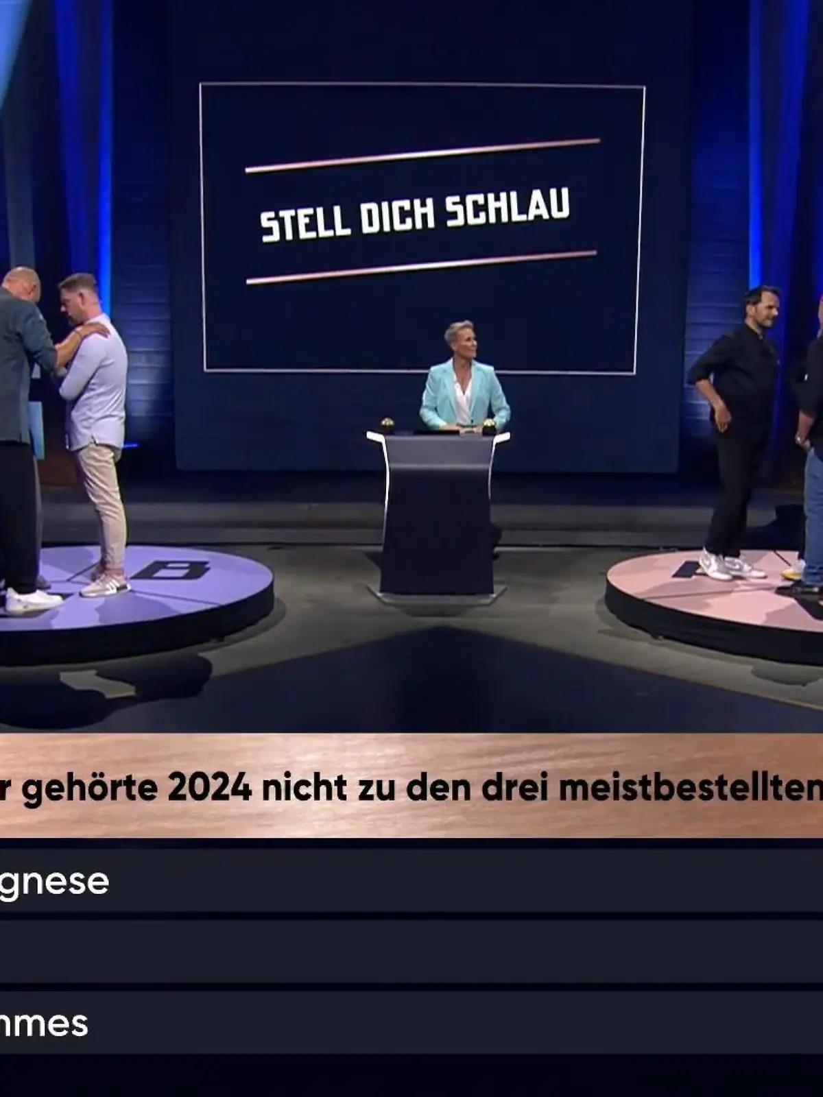 Bild zu: "Welches Team punktet im Quiz?"