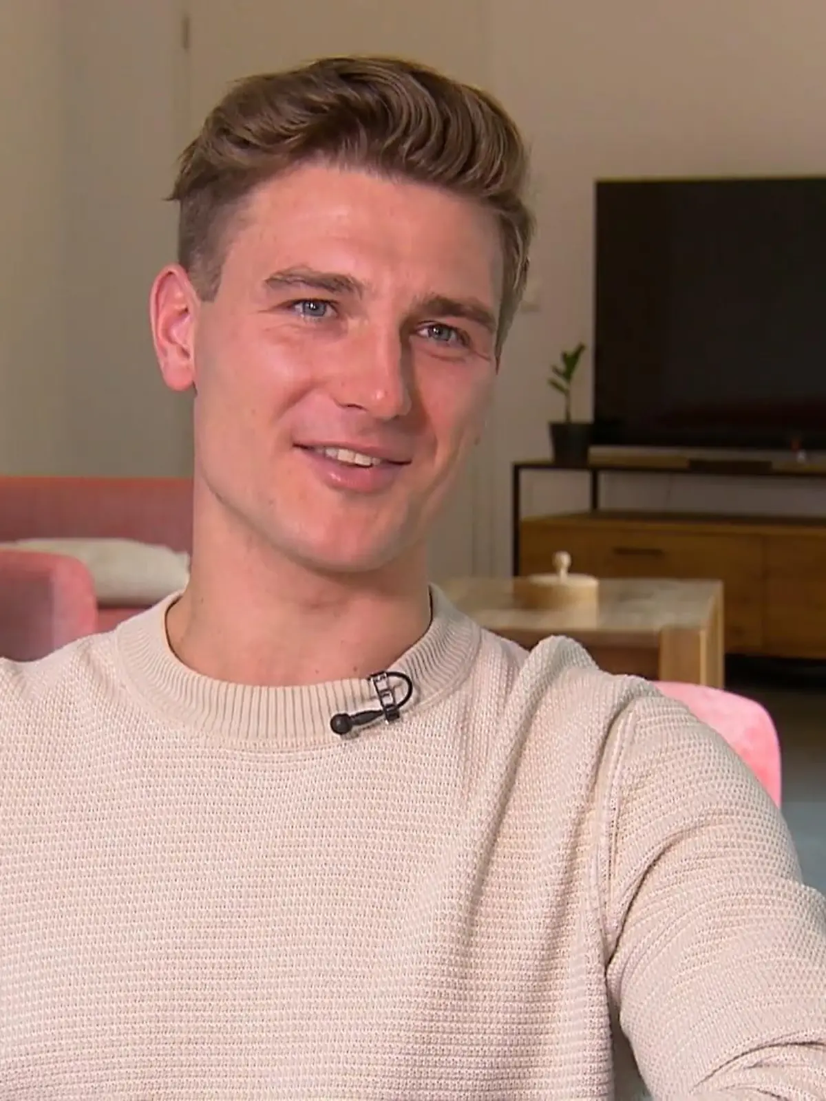 Bild zu: "„Wichtig ist, dass sich die eine RIchtige bewirbt !“"