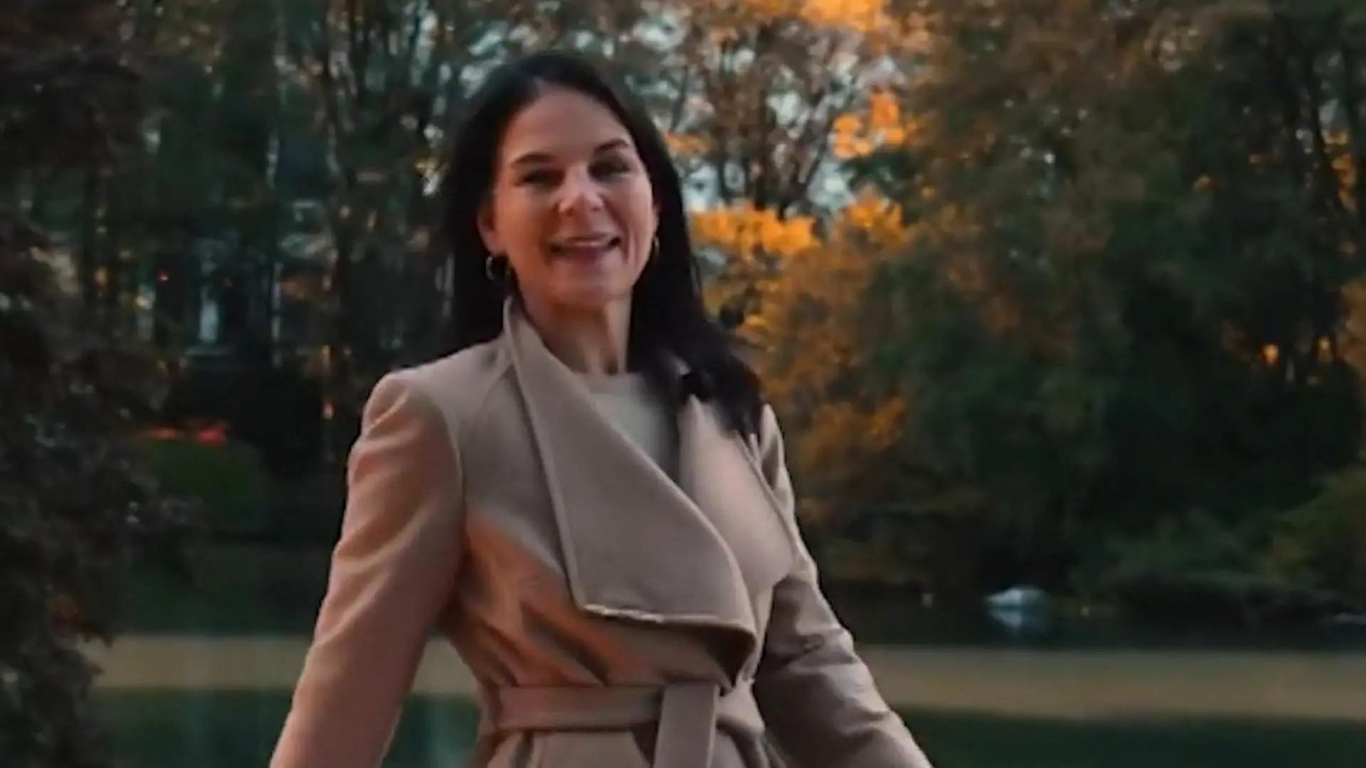 Annalena Baerbock mischt New York auf – im Stil dieser berühmten TV-Serie! Grüße der UN-Präsidentin