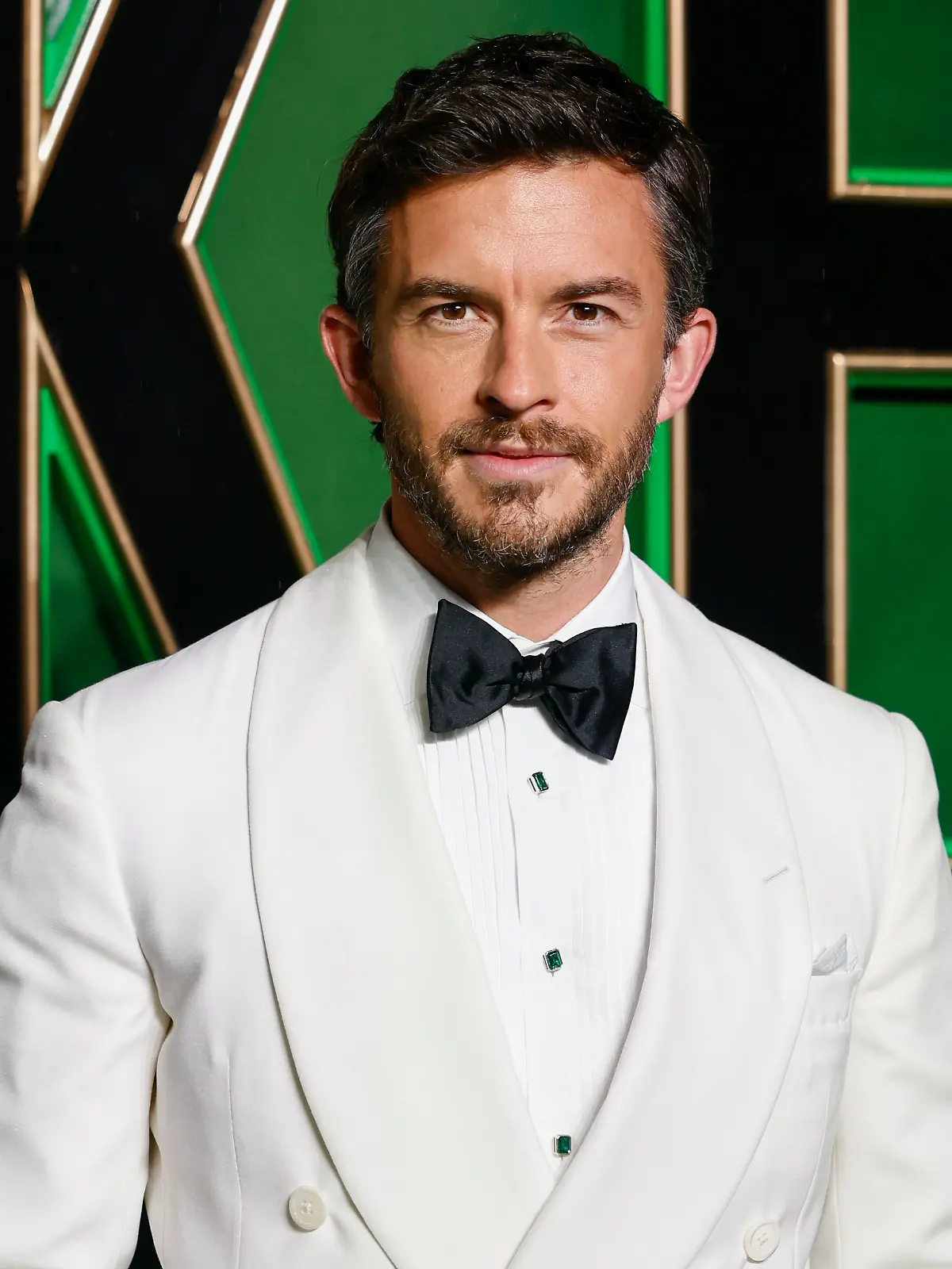 People Jonathan Bailey