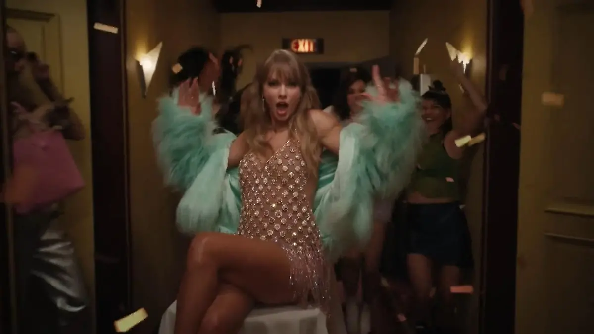 Swifties stürmen deutsches Museum Aus gutem Grund!