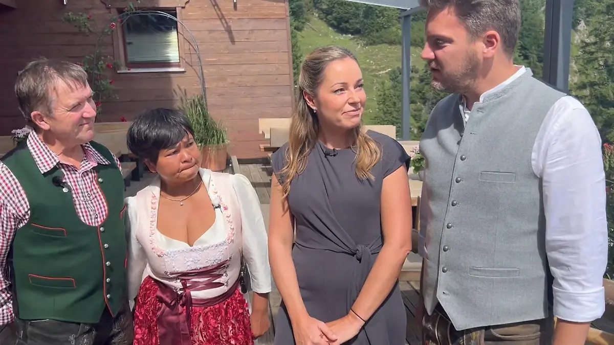 „Bauer sucht Frau”-Kultpaar erneuert Jawort: RTL-Reporterin mittendrin in  Geheimauftrag: Hochzeit