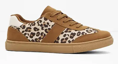 Braune Sneaker mit Leo-Print