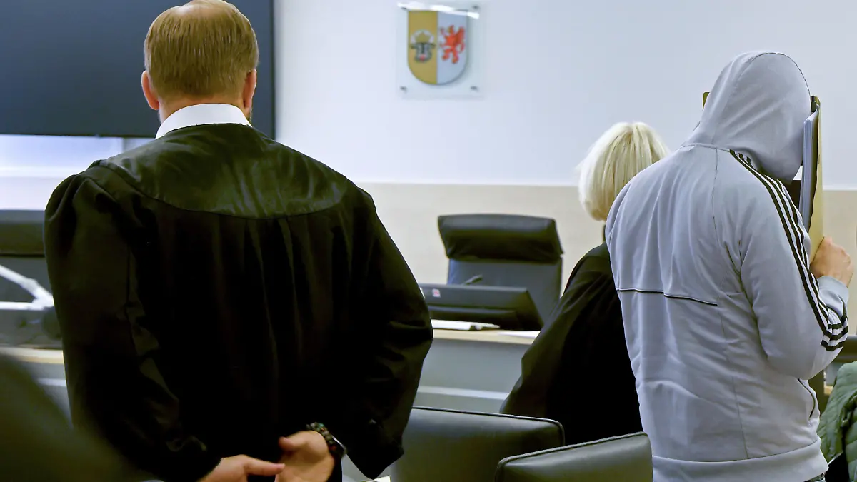 Urteil gegen Horror-Physiotherapeuten RTL begleitet eines der Opfer