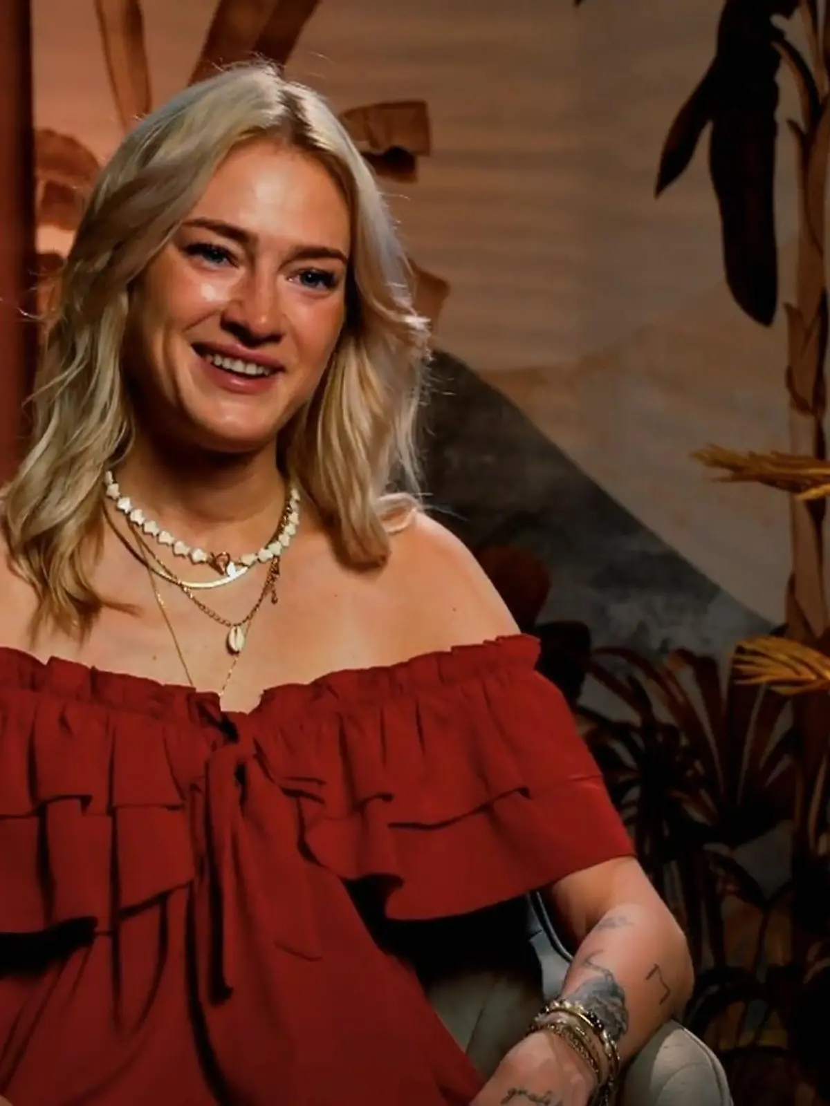 Bild zu: "Mimi ist wieder bei "Bachelor in Paradise" und stiftet direkt Chaos"