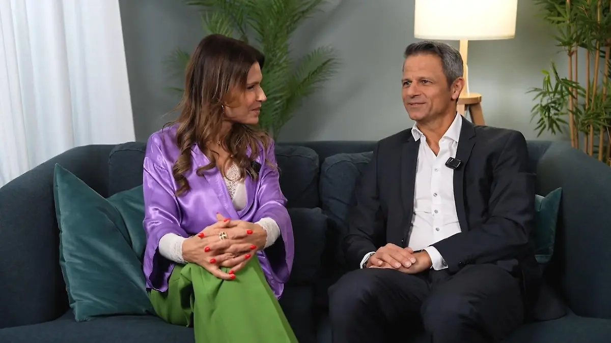 Bei Tabeas Mutter kommt die Konstellation nicht gut an Neues Ehepaar bei „Unter uns”