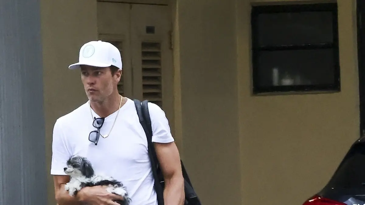 Tom Brady mit Hund Junie