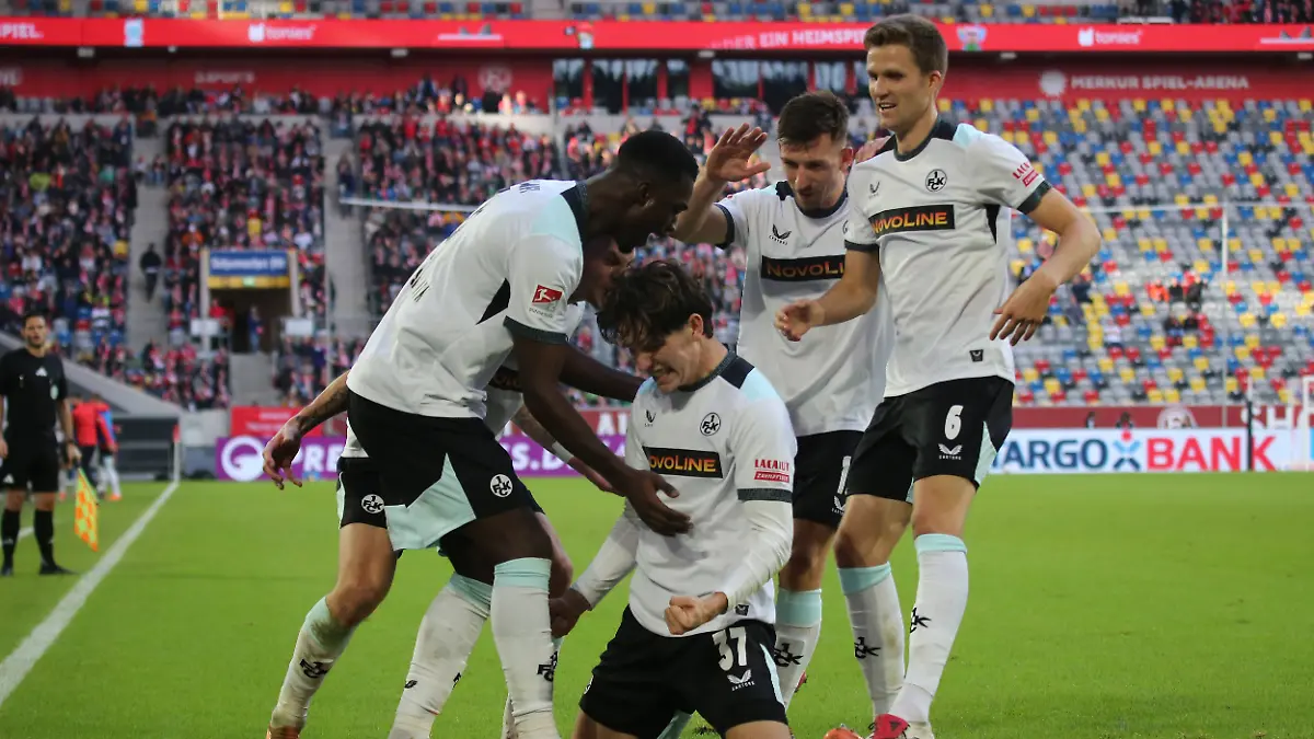 Jubeln die Roten Teufel wieder? Das Topspiel der 2. Bundesliga 1. FC Kaiserslautern gegen Hertha BSC seht ihr bei RTL im Free-TV oder auf RTL+ online im Livestream