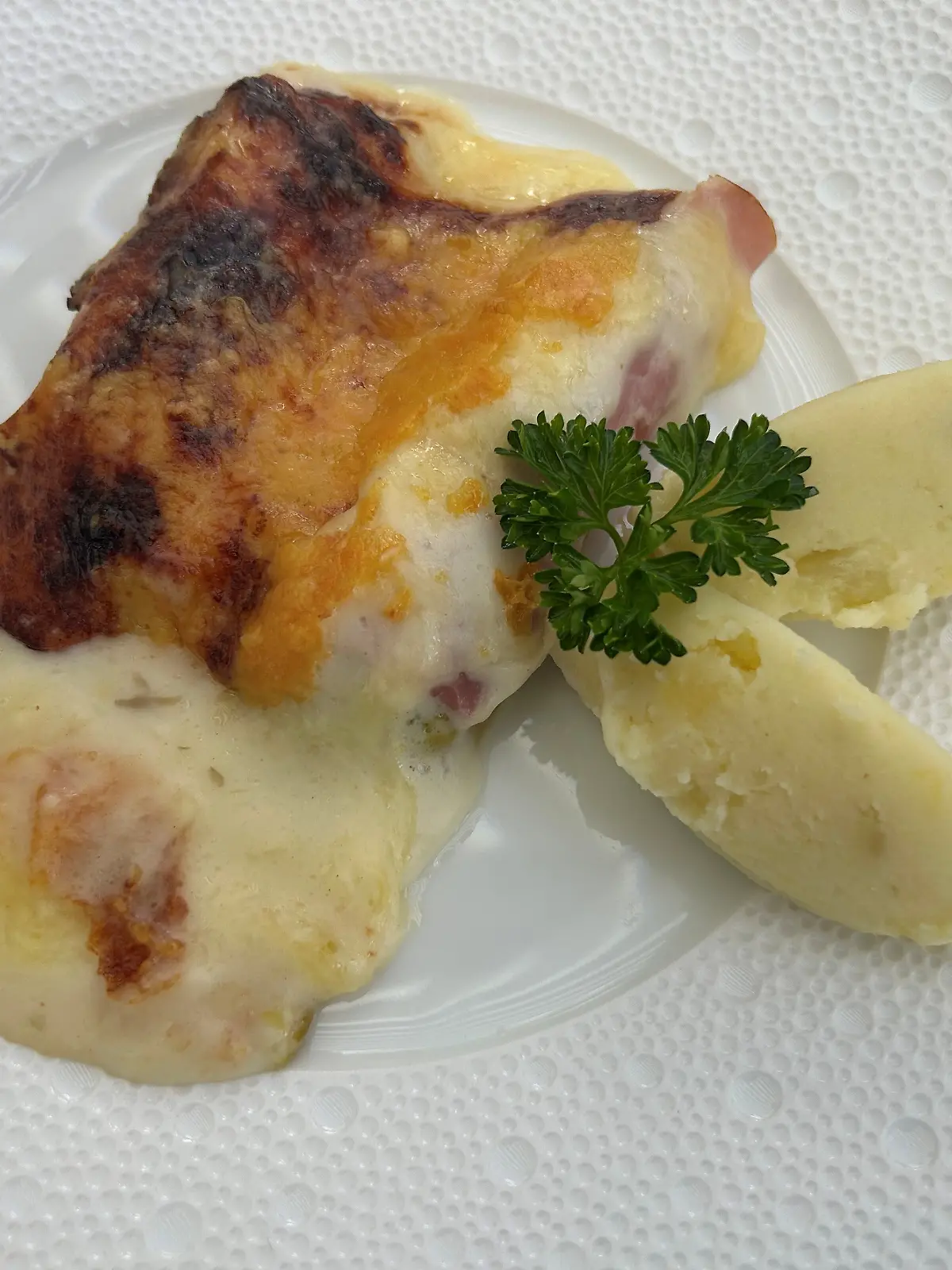 Bild zu: "Mit Geheimzutat! Omas Chicorée-Röllchen neu interpretiert"