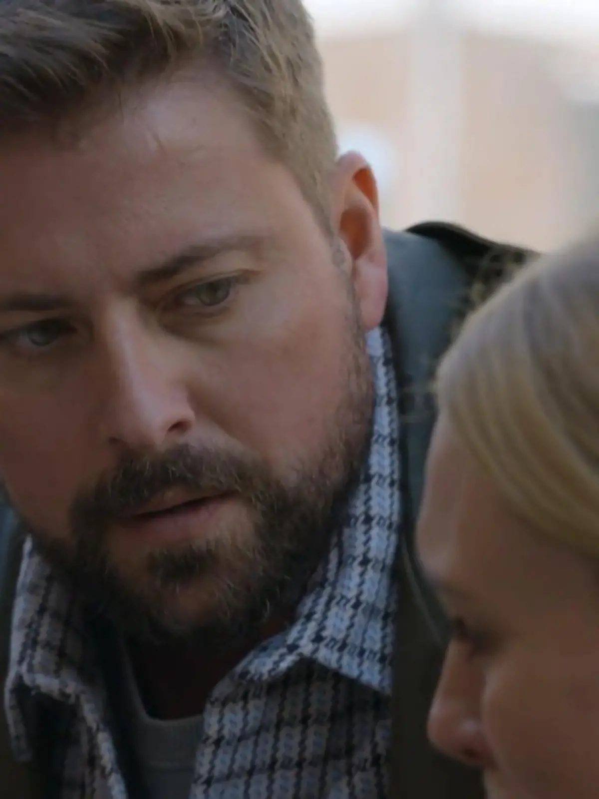 Bild zu: "Können John und Zoe ihren Hass hinter sich lassen?"