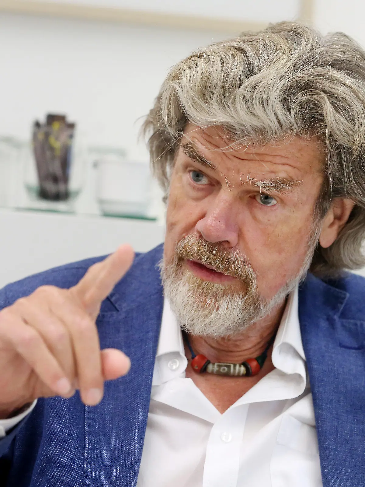 ARCHIV - 18.09.2019, Nordrhein-Westfalen, Oberhausen: Der Südtiroler Bergsteiger und Autor Reinhold Messner setzt sich seit Jahrzehnten gegen Umweltzerstörung und Klimawandel ein.(zu dpa: «Reinhold Messner lehnt Straßenblockaden von Klimaaktivisten ab») Foto: Roland Weihrauch/dpa +++ dpa-Bildfunk +++