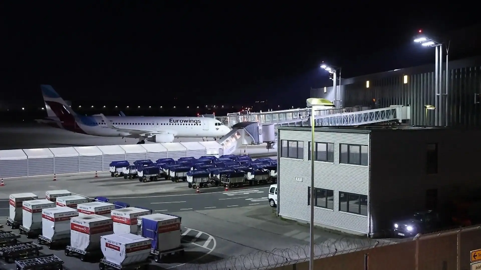 Flughafen Hannover gesperrt Wieder Drohnen-Alarm