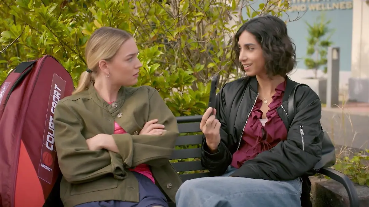 Leyla hilft Nele beim Online-Dating Die AWZ-Wochenvorschau (Teil 3)