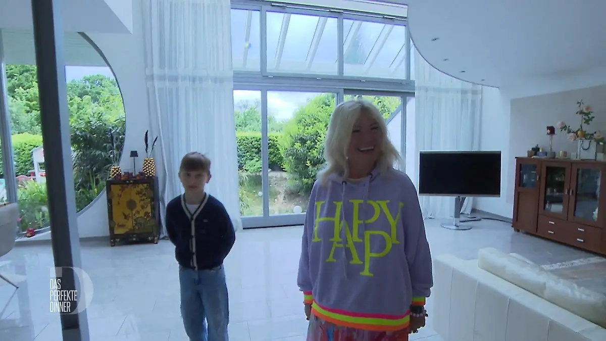 Betty wohnt in einem richtigen Palast Betty ist eine "bunte Maus"