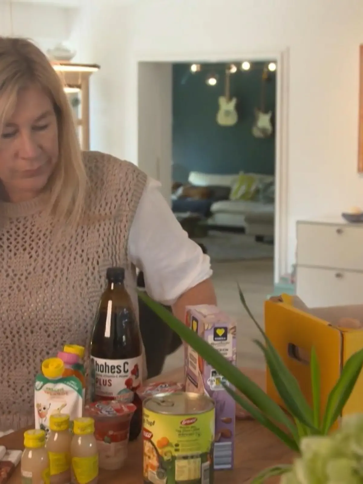 Bild zu: "Große Packung, wenig Inhalt! RTL checkt beliebte Produkte"