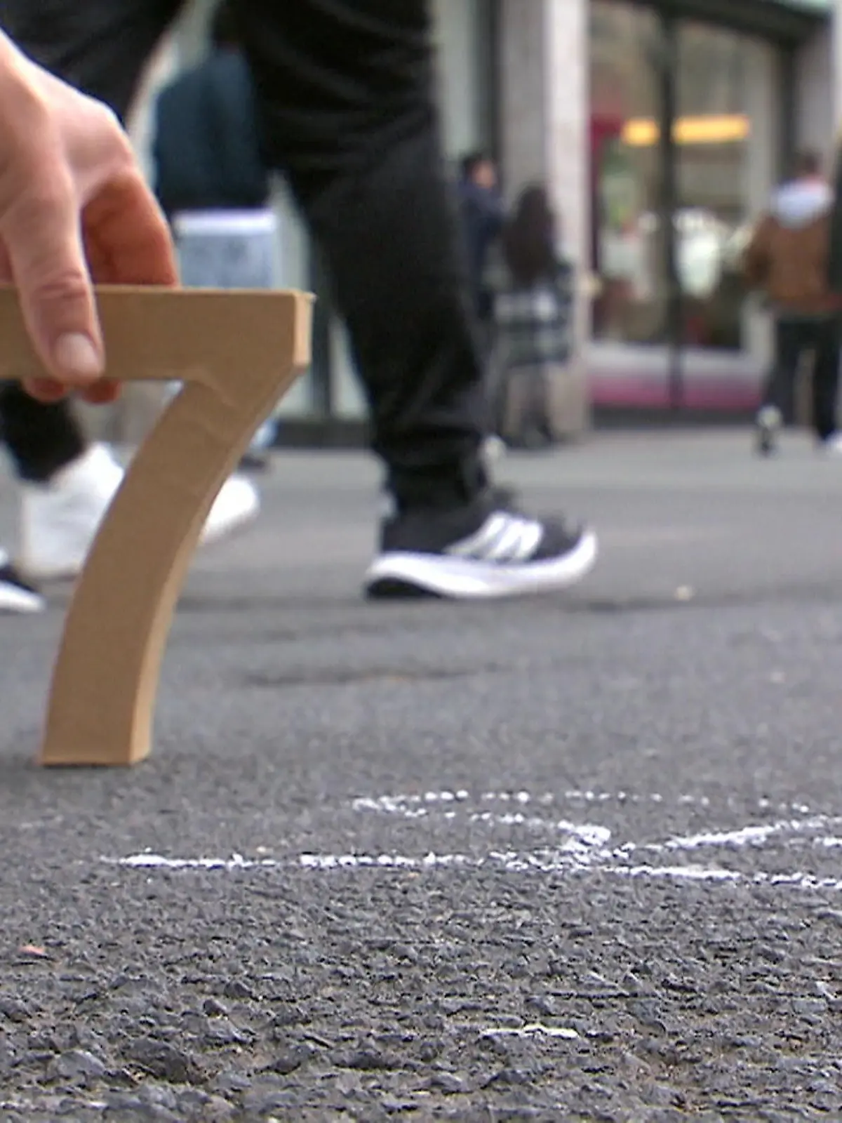 Bild zu: "Teenies feiern Six-Seven-Trend – das steckt dahinter"