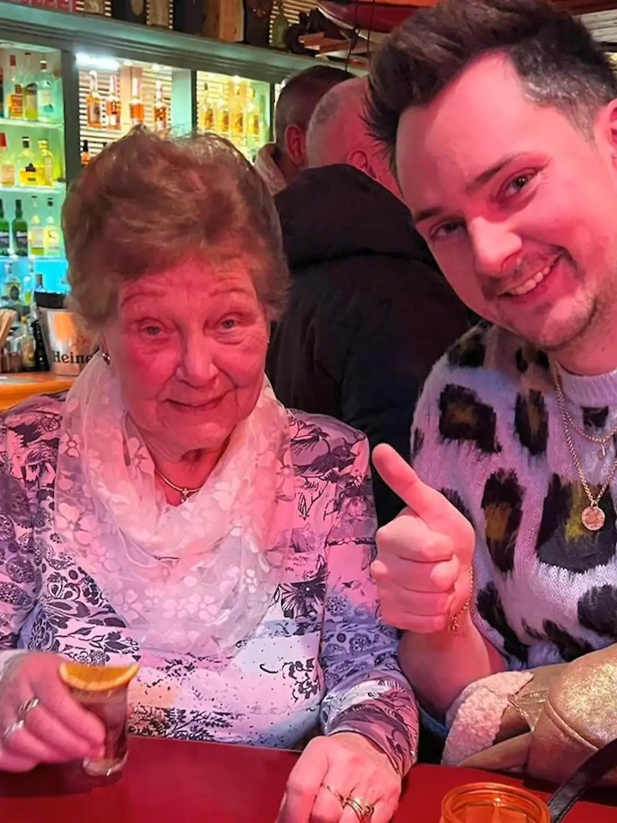 Bild zu: ""Oma und ich sind das beste Team""