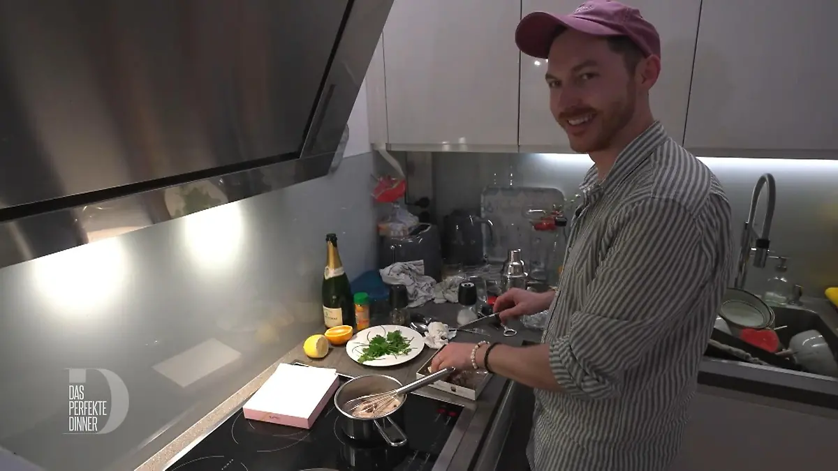 Patrick schmilzt die Gastgeschenk-Pralinen ein Zu wenig Schokolade fürs Dessert?