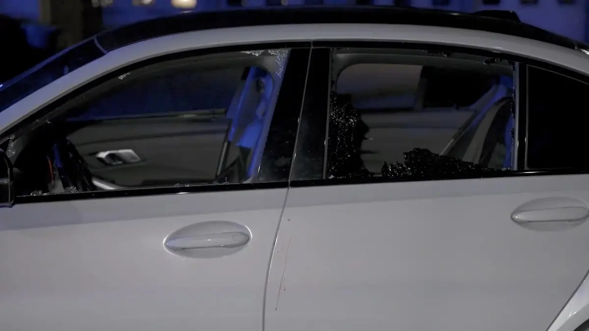 Schüsse auf Auto in Dormagen Fahrer überlebt nur knapp