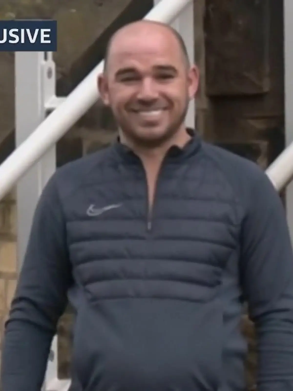 Bild zu: "Mit breitem Grinsen! Häftling kehrt freiwillig in den Knast zurück"