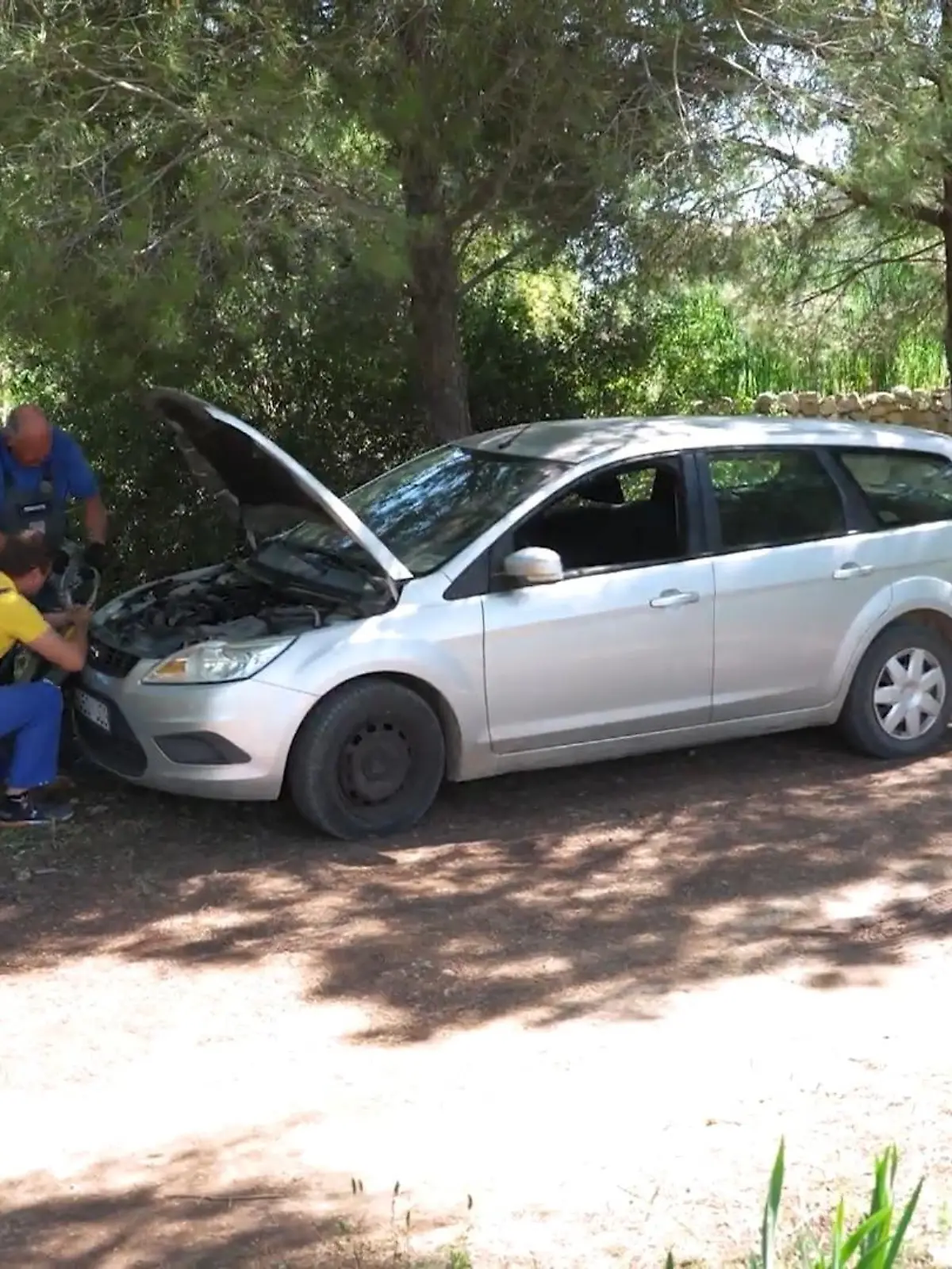 Bild zu: "Für die Autodoktoren wird es zur echten Geduldsprobe"
