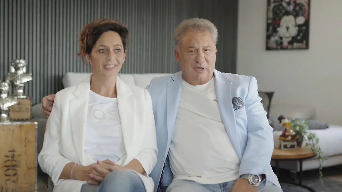 Deutschlands größter Hochstapler ist reif für die Insel Goodbye Deutschland! Milliarden-Mike wandert aus