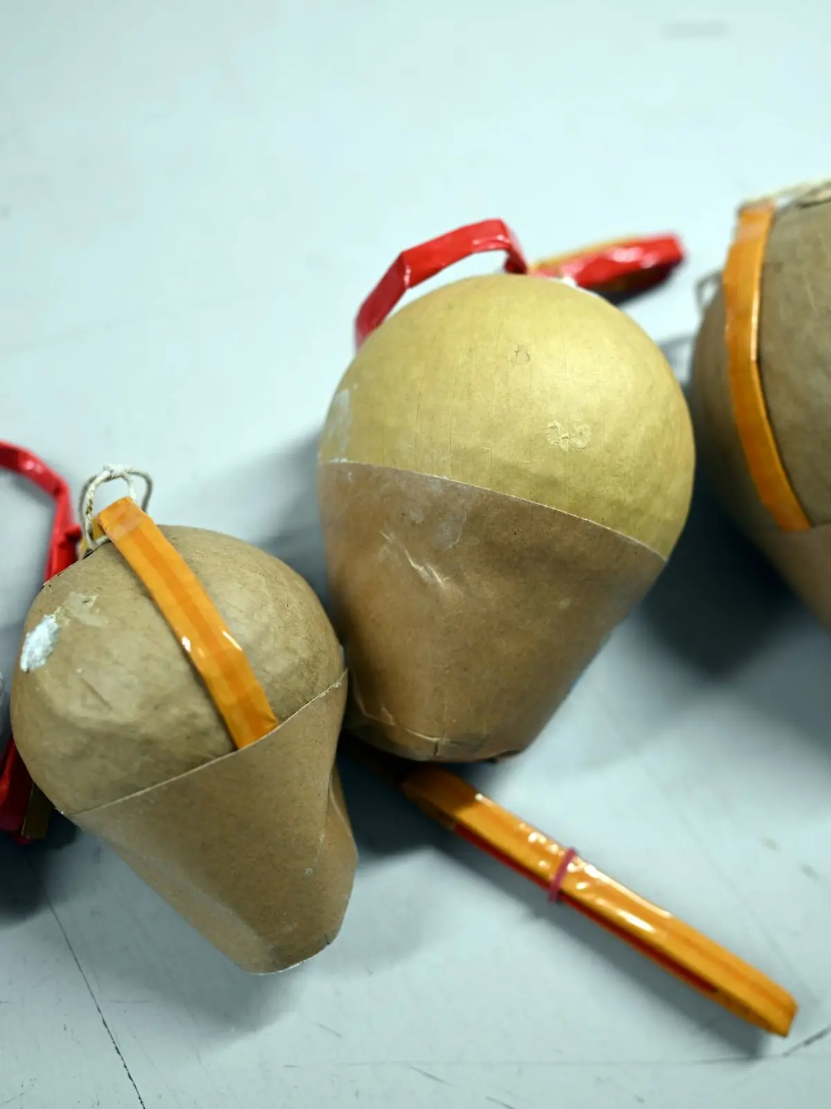 Bild zu: "Mann (24) stirbt bei Kugelbomben-Explosion – Verkäufer verurteilt"