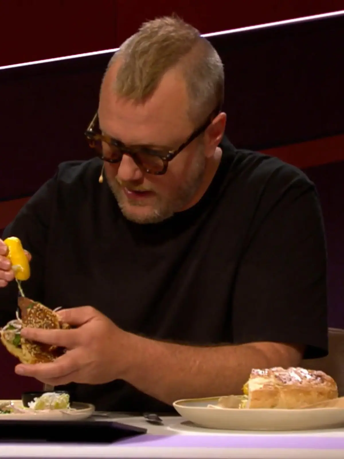 Bild zu: "Döner selbst zusammenbauen? Riskant, findet Max Strohe"