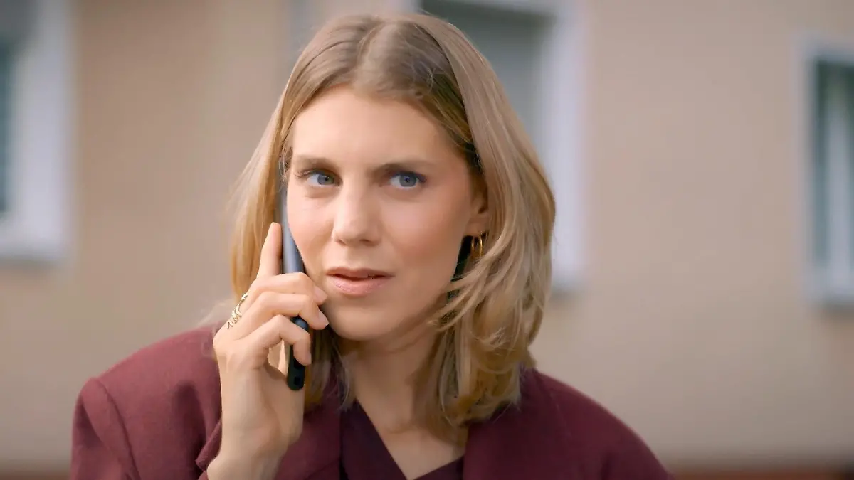 Stella erfährt, dass Patrizia Bigamie begangen hat „Unter uns“-Folge vom 20.11.25 auf RTL+