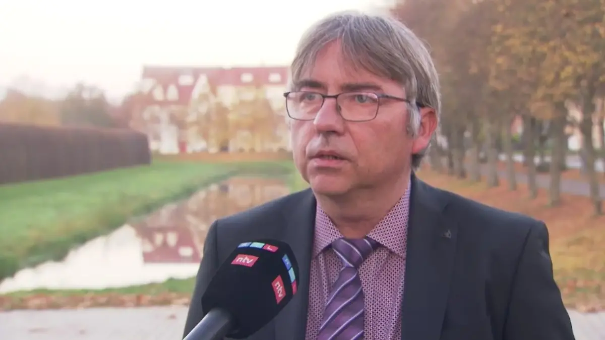 Andreas Ohm ist der Verteidiger von Gina H. – der Tatverdächtigen im Fall Fabian (†8) aus Güstrow.