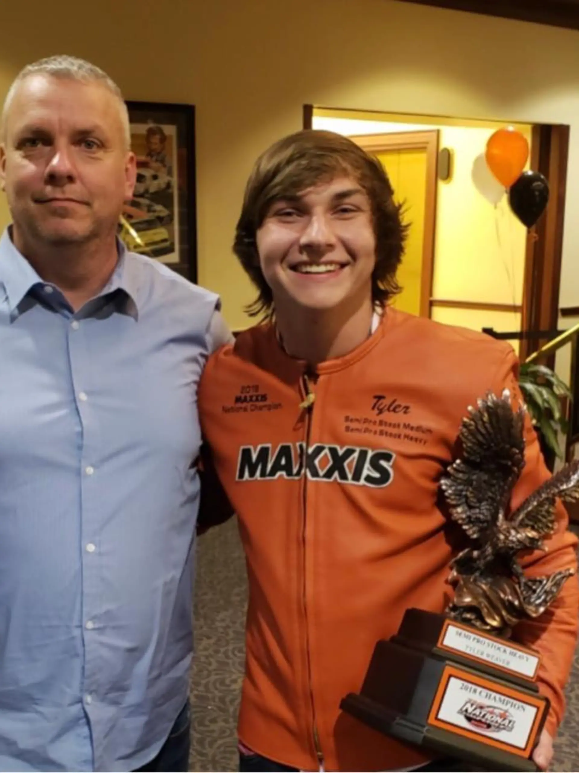 Der 25-jährige nationale Kart-Rennmeister Tyler Weaver wurde vor den Augen seiner Verlobten bei einem „gezielten“ Einbruch in sein Haus ermordet.