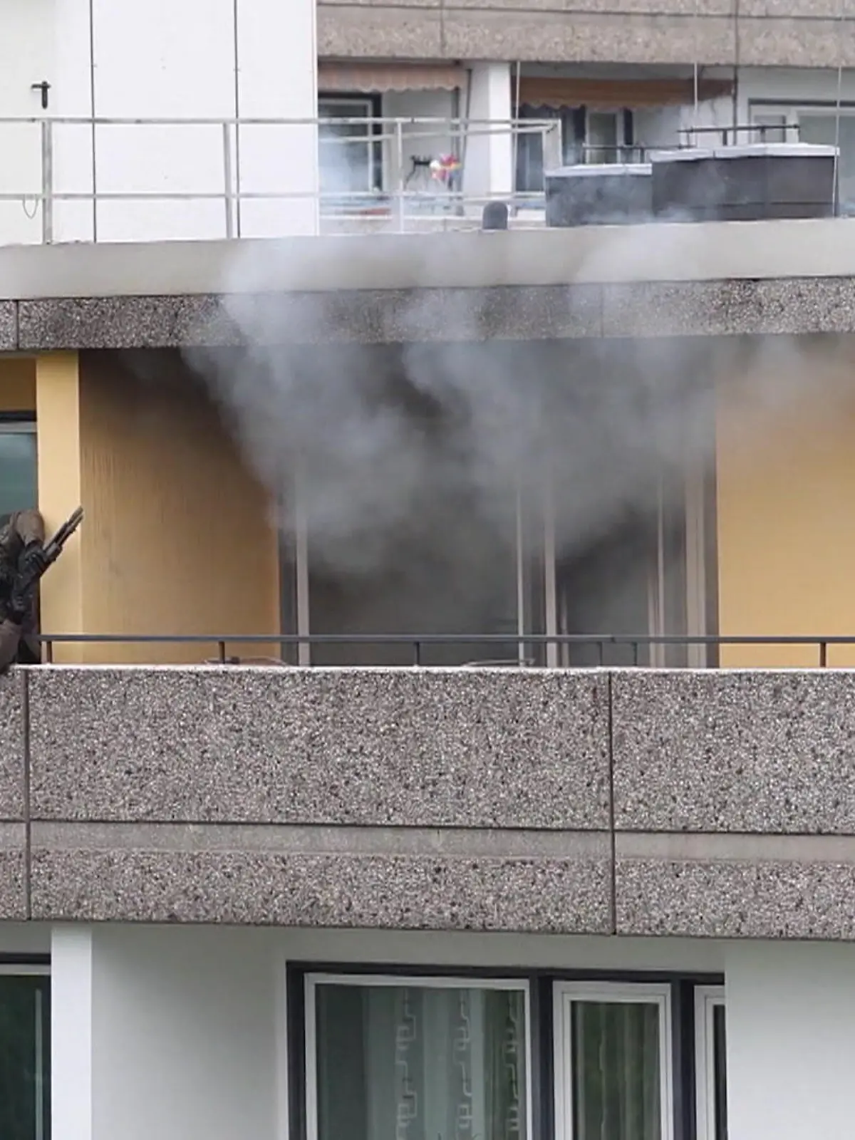 Bild zu: "Auszeichnung für die Helden von Ratingen"