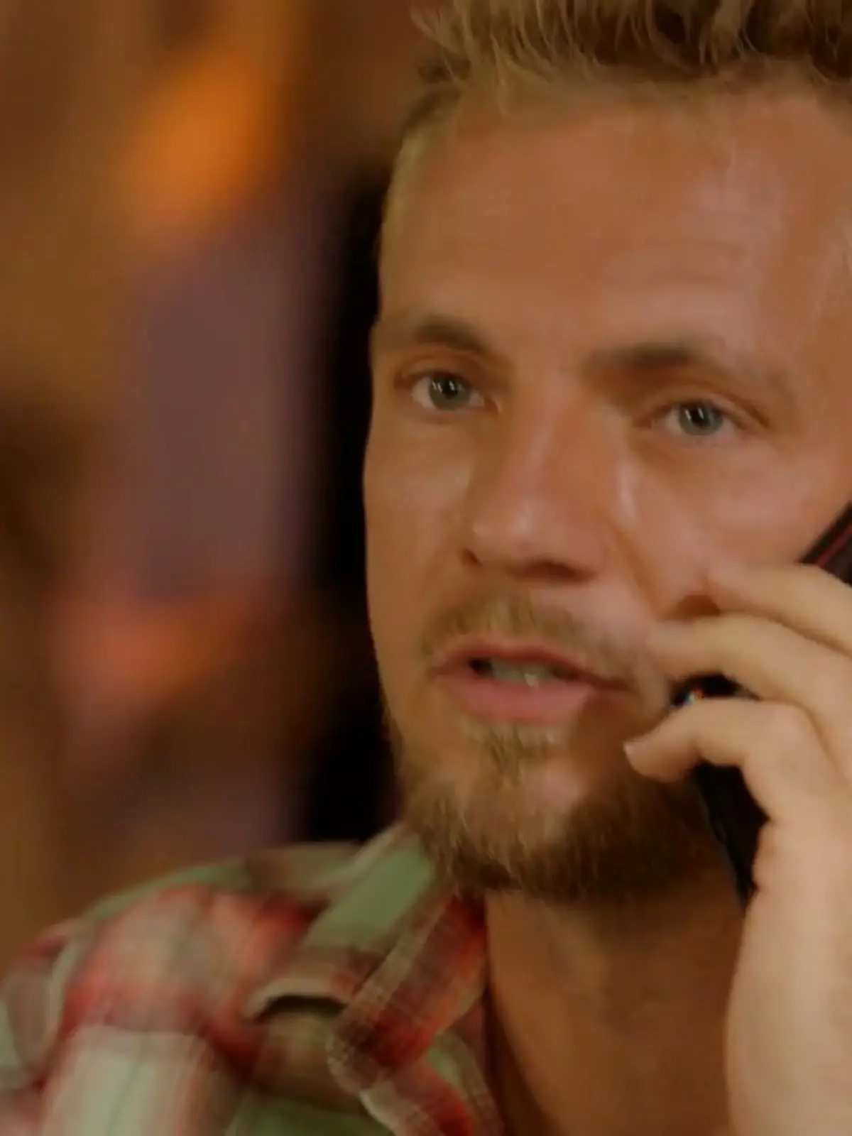 Bild zu: "Was verheimlicht Paul vor Alicia?"