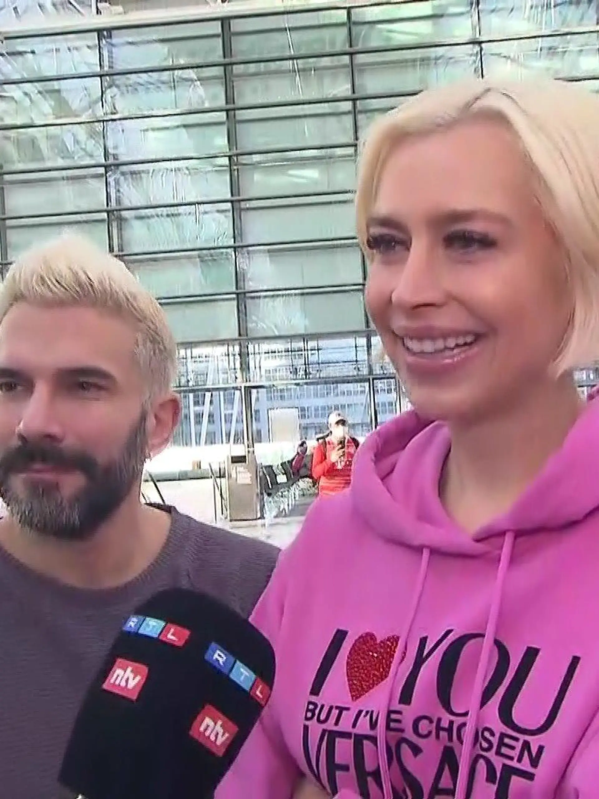 Verena Kerth und Marc Terenzi vor dem Abflug nach Australien