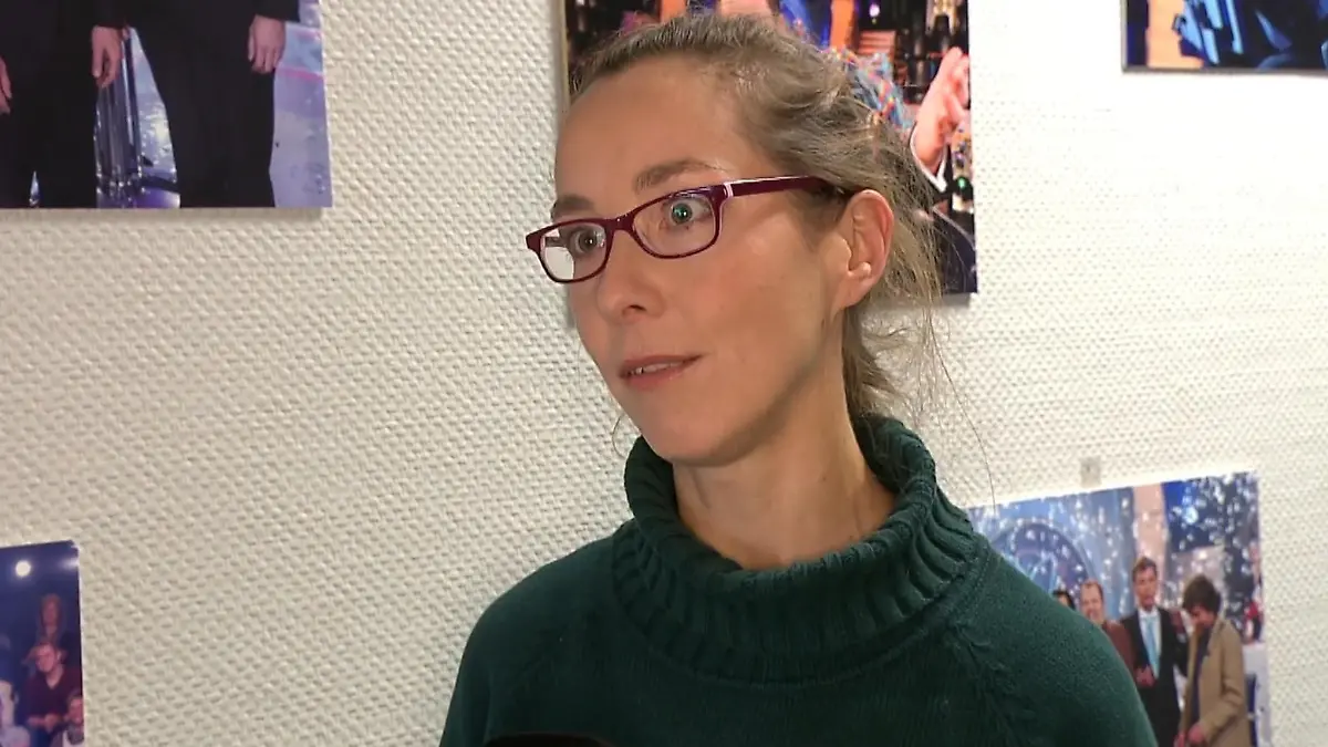 "Vielleicht hat einer von uns ja noch die Chance, was nach Hause zu bringen!" WWM-Kandidatin Kerstin Jacob-Rauch versucht zu retten, was zu retten ist. Und ihr Freund unterstützt sie ab jetzt mit voller Kraft
