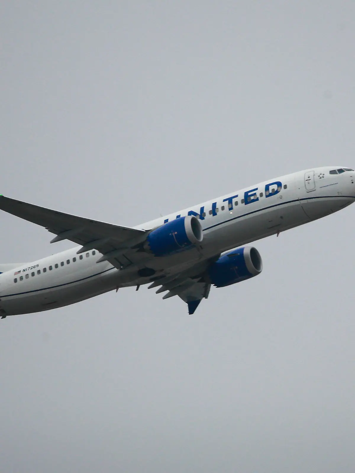 A United Airlines plane departs from George Bush Intercontinental Airport (IAH) in Houston, Texas on December 22, 2022. (Photo by Reginald Mathalone/NurPhoto)