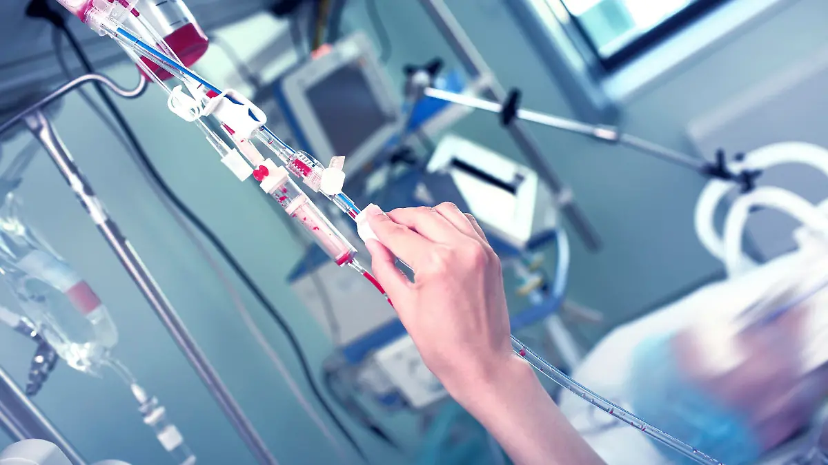 Doctor work at the patients bedside in the ward