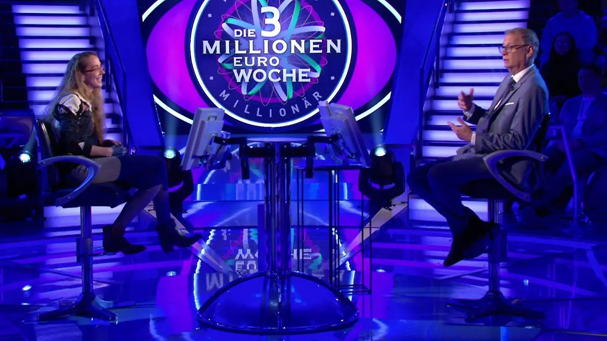 3-Millionen-Euro-Woche zum Start ins neue Jahr! "Wer wird Millionär?"-Moderator Günther Jauch mit seiner Überhangkandidatin Kerstin Jacob-Rauch