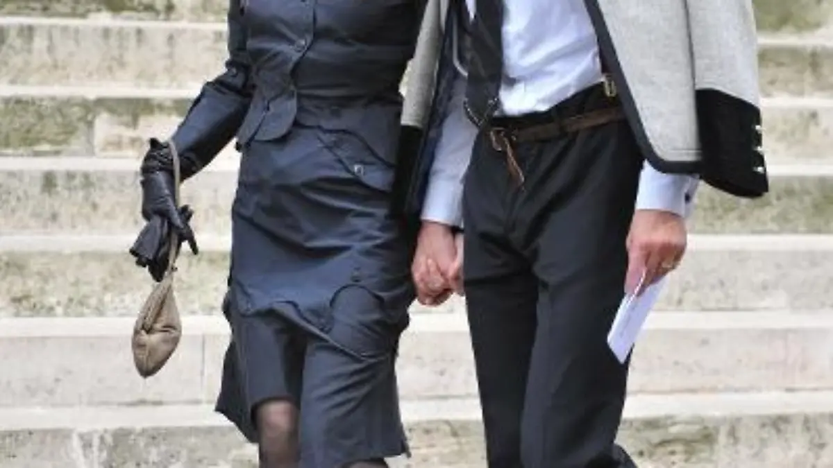 Vivienne Westwood an her husband Andreas Kronthaler arriving at the Saint-Roch church in Paris, France, Thursday, June 5, 2008, for the funeral of French designer Yves Saint Laurent, who died aged 71, Sunday evening.  +++(c) dpa - Report+++