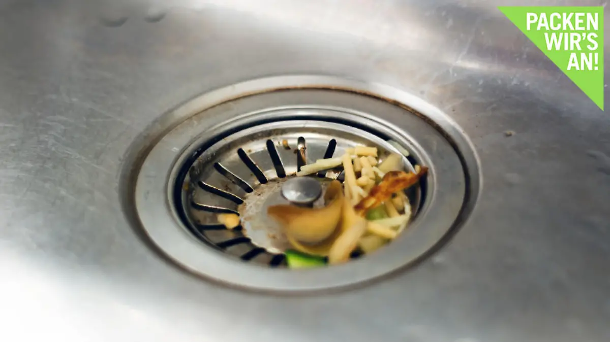 Spüle mit Abflusssieb