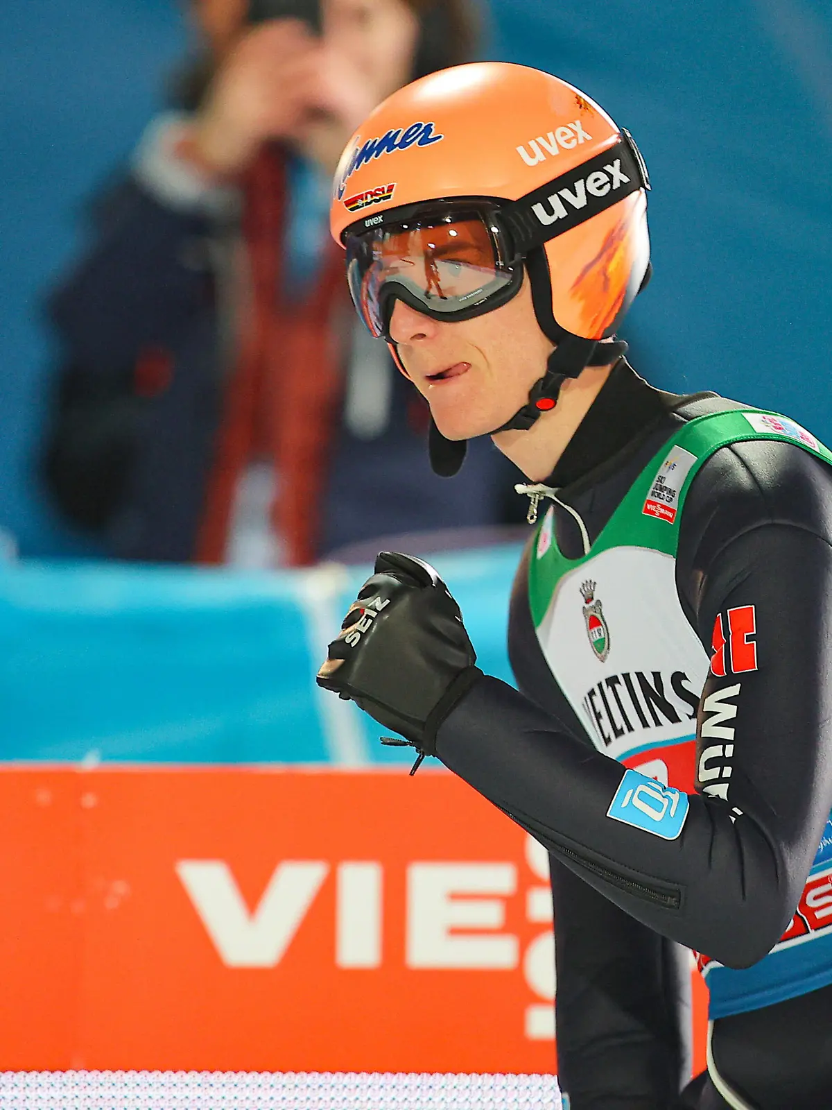  Ski jumping, Skispringen, Ski, nordisch - FIS WC Oberstdorf OBERSTDORF,GERMANY,29.DEC.22 - NORDIC SKIING, SKI JUMPING - FIS World Cup, Four Hills Tournament, large hill. Image shows the rejoicing of Karl Geiger GER. PUBLICATIONxNOTxINxAUTxSUIxSWE GEPAxpictures/xThomasxBachun