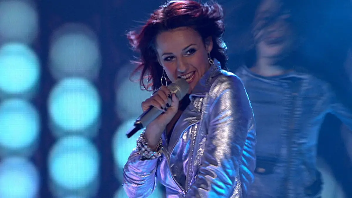 Yasemin Kocak singt Bohlens Favorit "Rather Be"  DSDS 2014: Erste Live-Challenge-Show