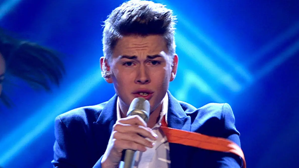 Enrico von Krawczynski singt "Beauty And A Beat"  DSDS 2014: Erste Live-Challenge-Show